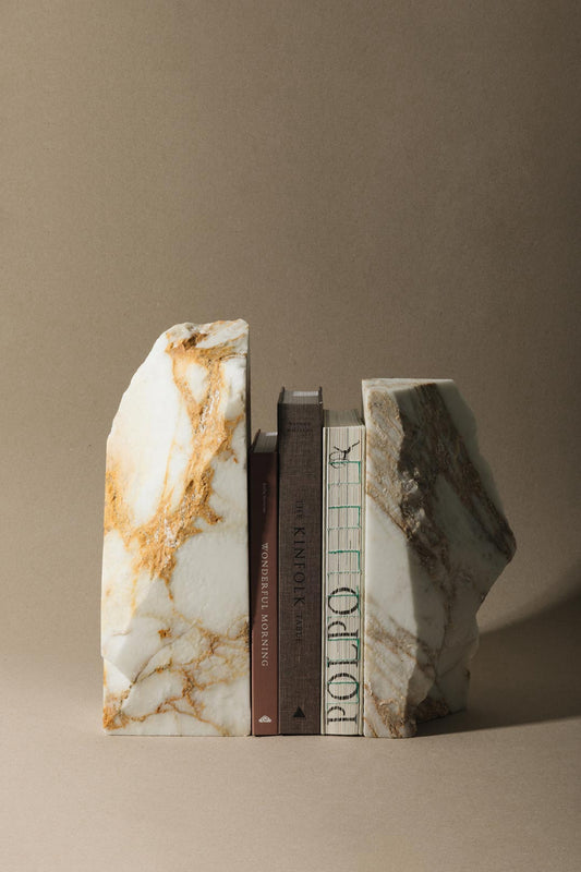 Bookend – Raw Calacatta Oro