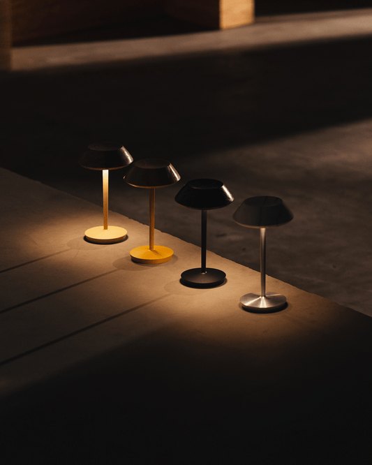 Mini Fiore – Elegant Table Lamp