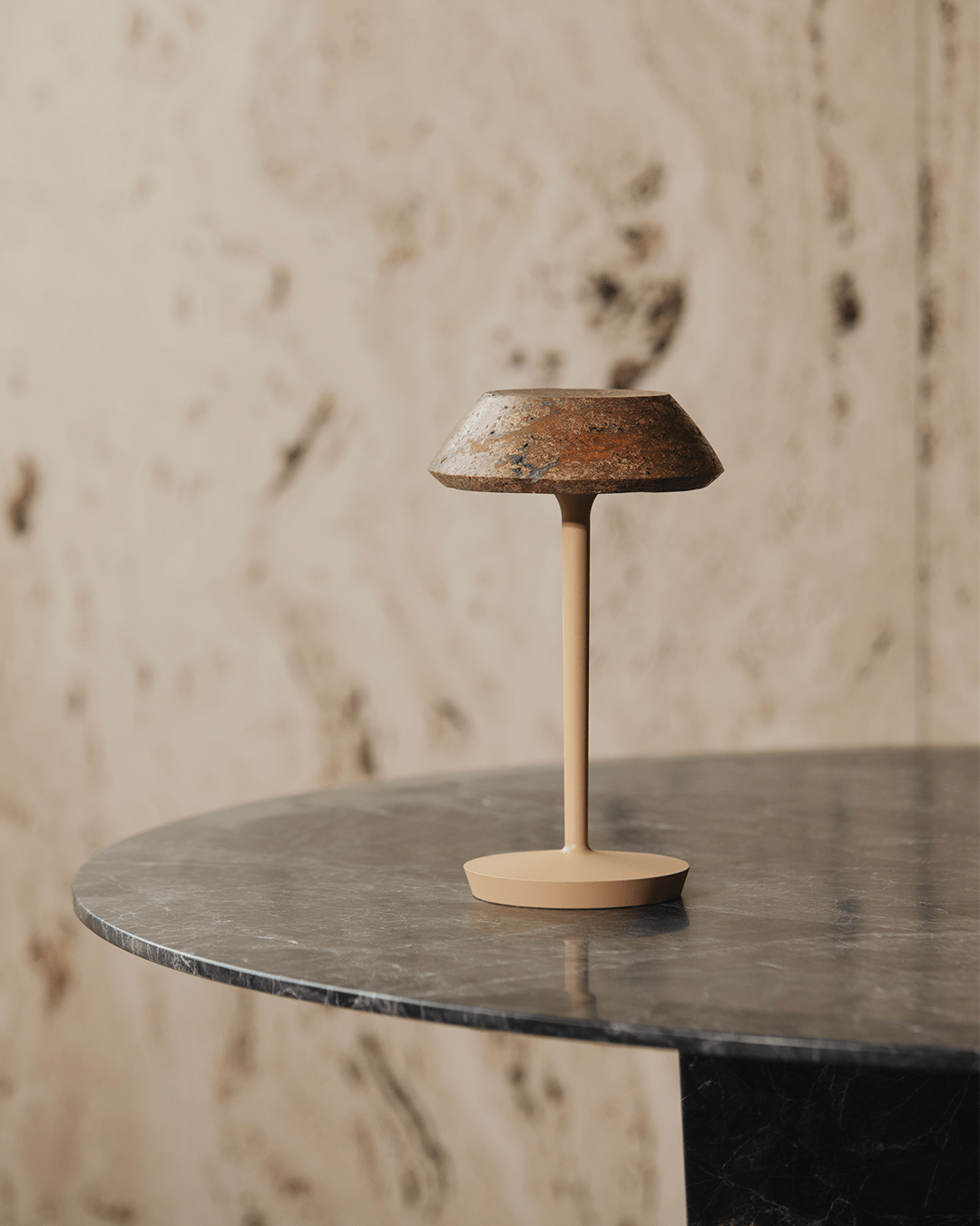 Mini Fiore – Elegant Table Lamp